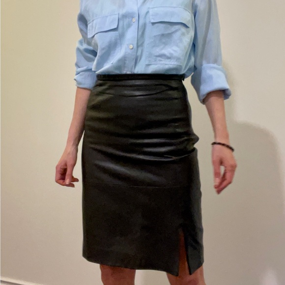Leather Skirt (100% real lambskin leather) - Picture 4 of 5